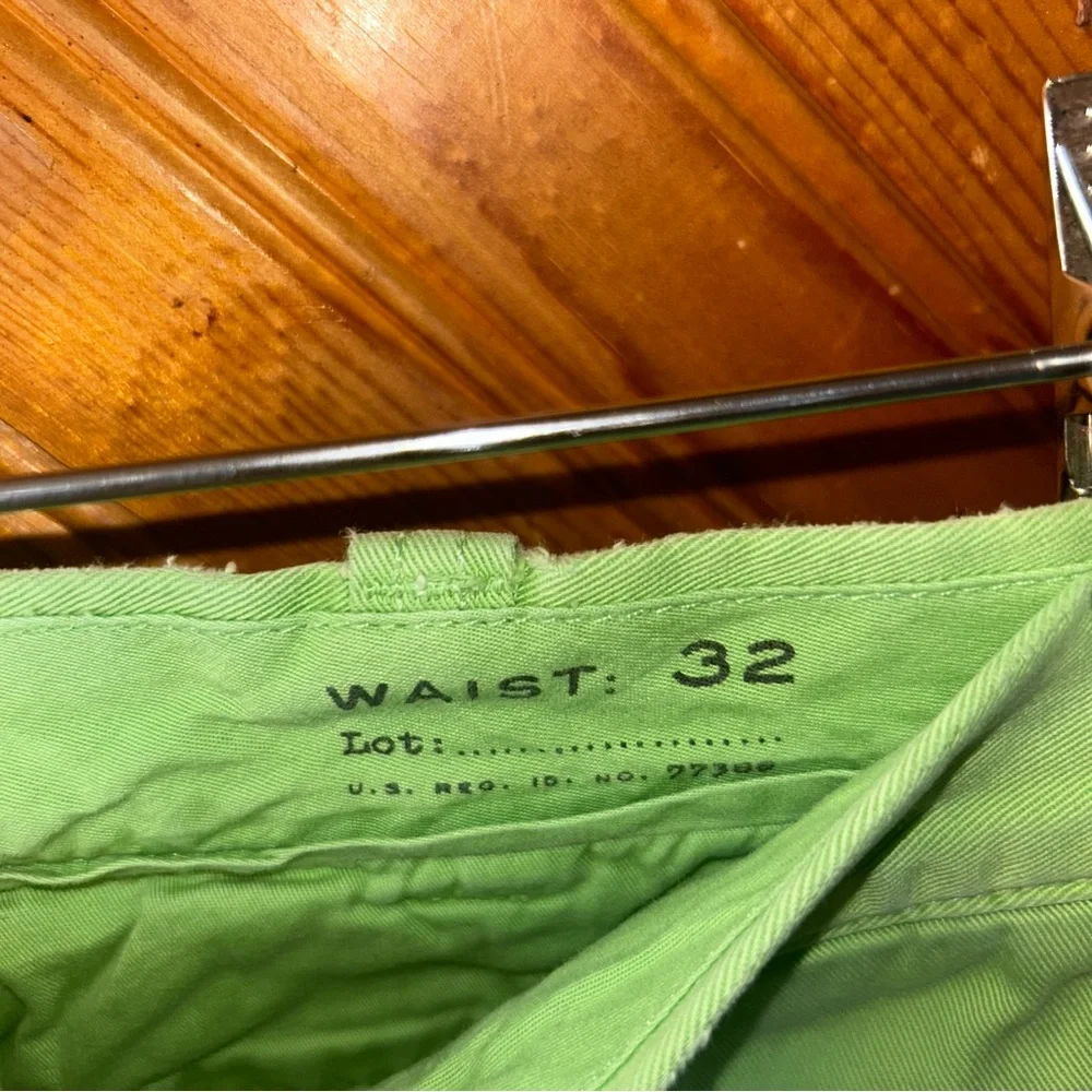 J. Crew Green Cotton shorts men’s sz 32